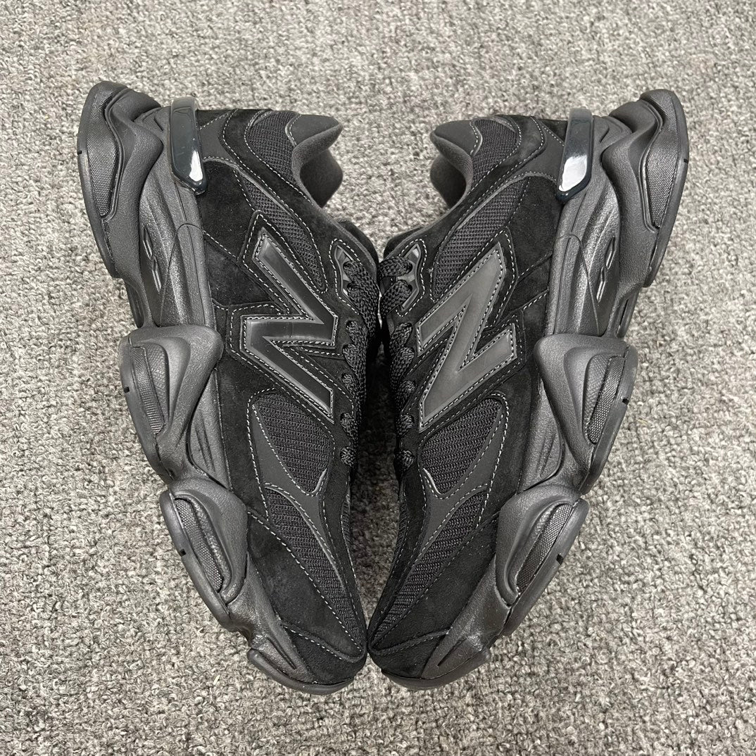 [AY] New Balance 9060