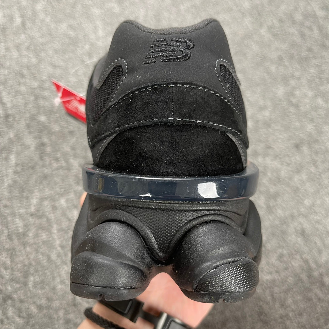 [AY] New Balance 9060