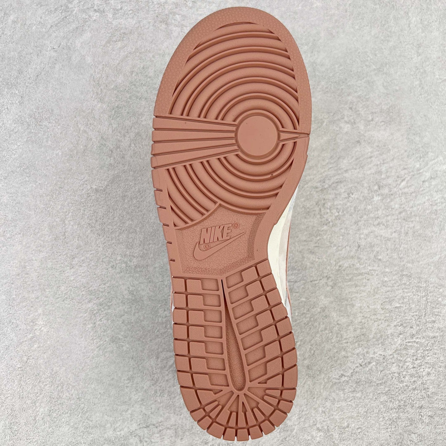 [M] NK Dunk SB low Pro
