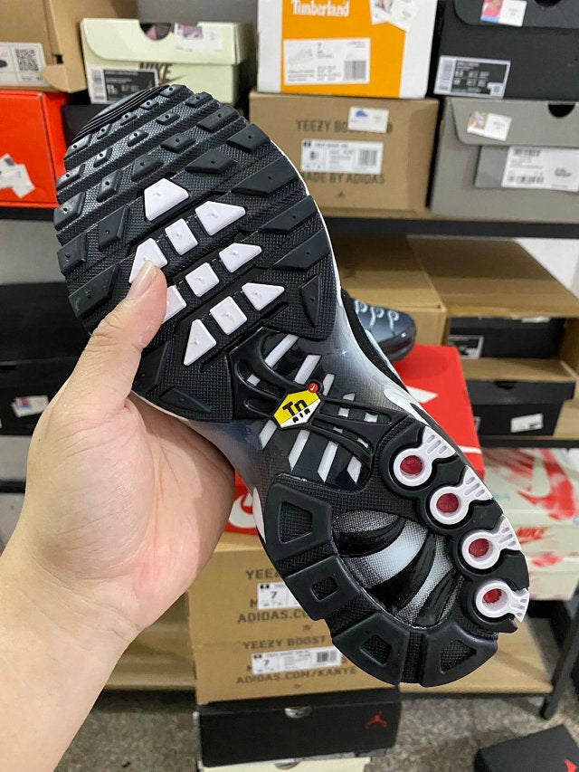 [VT] Air Max plus TN